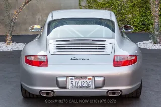 Foto 6 di 24: 2005 Porsche 997 Carrera