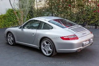 Foto 7 di 24: 2005 Porsche 997 Carrera