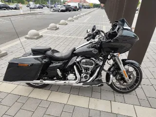 Foto 1 di 5: Harley-Davidson Road Glide Special | 2021 | Route 66 Auctions