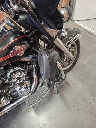 Foto 2 di 7: Harley-Davidson Electra Glide Ultra Classic | 2006 | Route 66 Auctions