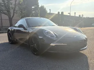 Foto 4 di 8: Porsche 911 Carrera | 2012 | Route 66 Auctions
