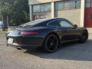 Foto 5 di 8: Porsche 911 Carrera | 2012 | Route 66 Auctions