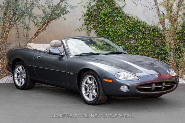 2001 Jaguar XK8