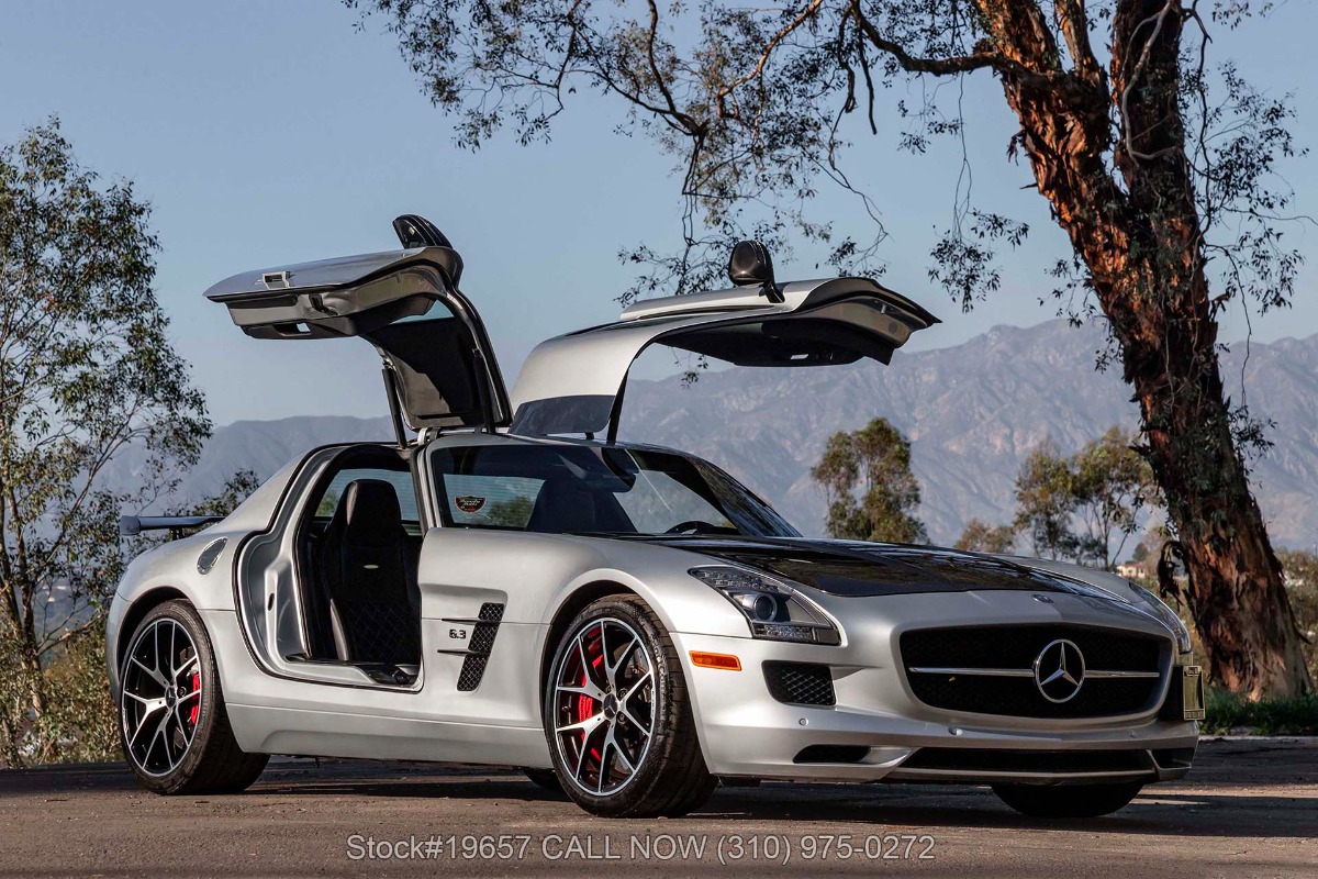2015 Mercedes Benz SLS