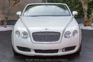 Foto 2 di 24: 2007 Bentley Continental