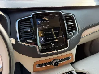 Foto 11 di 24: VOLVO XC90