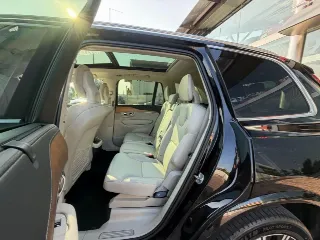 Foto 14 di 24: VOLVO XC90