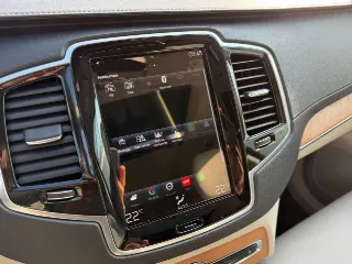 Foto 15 di 24: VOLVO XC90