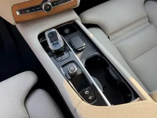 Foto 18 di 24: VOLVO XC90