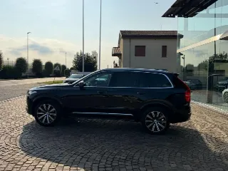 Foto 23 di 24: VOLVO XC90