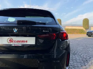 Foto 15 di 21: BMW 120