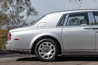 Foto 19 di 24: 2004 Rolls Royce Phantom