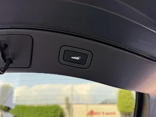 Foto 17 di 22: JAGUAR F-Type
