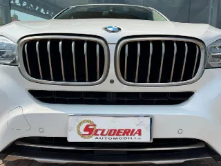 Foto 22 di 23: BMW X6