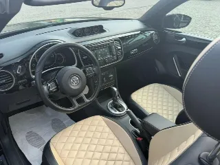 Foto 8 di 28: VOLKSWAGEN Maggiolino