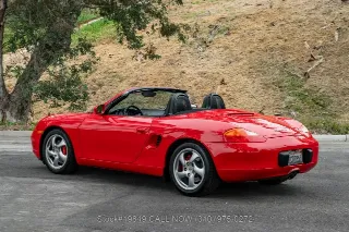 Foto 9 di 24: 2002 Porsche Boxster S