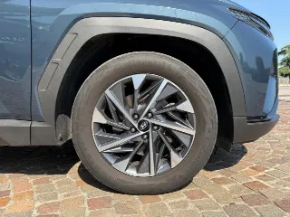 Foto 18 di 20: HYUNDAI Tucson