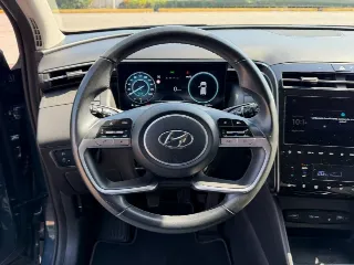 Foto 9 di 20: HYUNDAI Tucson