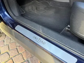 Foto 20 di 25: RENAULT Koleos