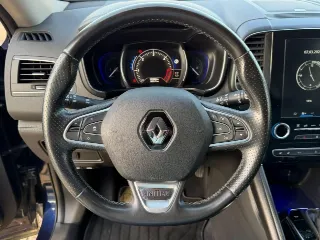 Foto 7 di 25: RENAULT Koleos