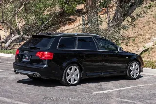 Foto 6 di 24: 2005 Audi S4 Avant Quattro Wagon 6 Speed