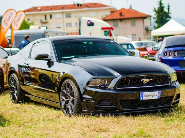 Ford Mustang 3.7 V6 | 2013 | Route 66 Auctions