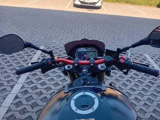 Foto 6 di 8: Suzuki GSR750 | 2014 | Route 66 Auctions