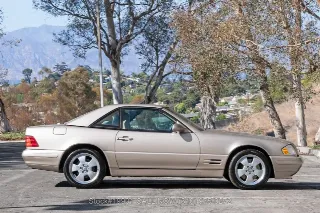 Foto 18 di 24: 2000 Mercedes Benz SL500
