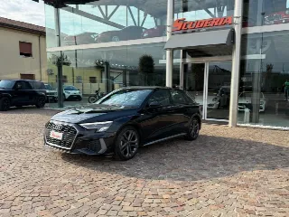 Foto 2 di 20: AUDI A3