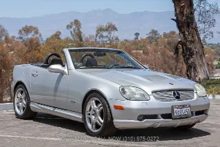 Foto 1 di 24: 2001 Mercedes Benz SLK320