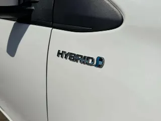 Foto 23 di 25: TOYOTA Yaris