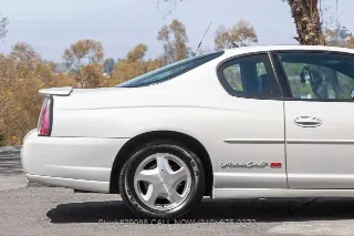 Foto 13 di 24: 2003 Chevrolet Monte Carlo SS