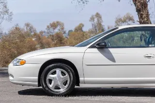 Foto 15 di 24: 2003 Chevrolet Monte Carlo SS