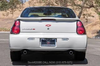 Foto 8 di 24: 2003 Chevrolet Monte Carlo SS