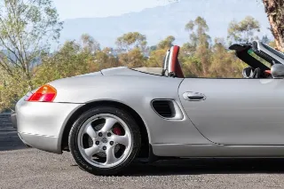 Foto 22 di 24: 2000 Porsche Boxster S