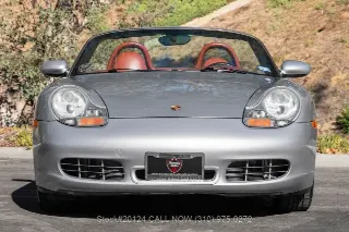 Foto 3 di 24: 2000 Porsche Boxster S