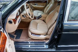 Foto 18 di 24: 2003 Bentley Arnage R