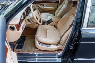 Foto 19 di 24: 2003 Bentley Arnage R