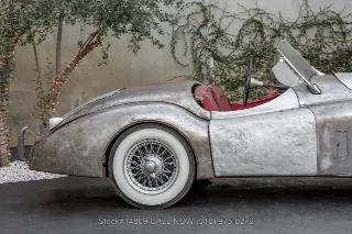 Foto 11 di 24: 1954 Jaguar XK120