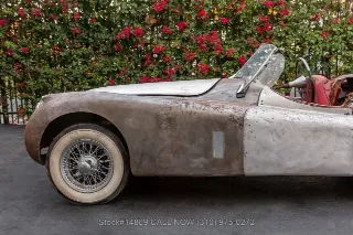 Foto 12 di 24: 1954 Jaguar XK120