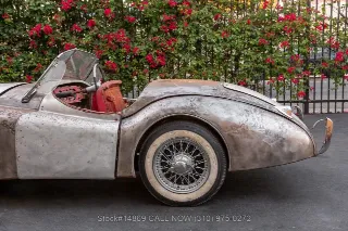 Foto 13 di 24: 1954 Jaguar XK120
