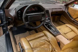 Foto 19 di 24: 1980 Porsche 928
