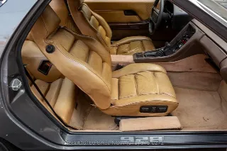 Foto 22 di 24: 1980 Porsche 928