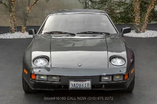 Foto 2 di 24: 1980 Porsche 928