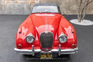 Foto 11 di 24: 1958 Jaguar XK150S