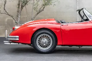 Foto 17 di 24: 1958 Jaguar XK150S