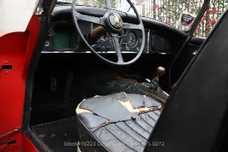 Foto 23 di 24: 1958 Jaguar XK150S