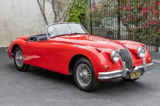 Foto 3 di 24: 1958 Jaguar XK150S