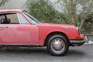 Foto 10 di 24: 1971 Porsche 911T