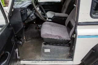 Foto 15 di 24: 1989 Land Rover Santana